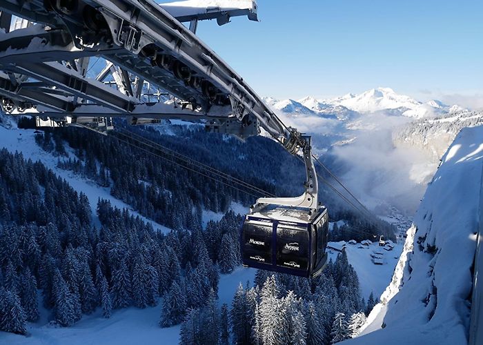Les Prodains Ski Lift Téléphérique des Prodains | Savoie Mont Blanc (Savoie et Haute ... photo