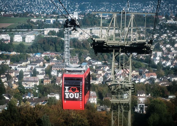 Luftseilbahn Adliswil Felsenegg Adliswil – Felsenegg cable car | Switzerland Tourism photo