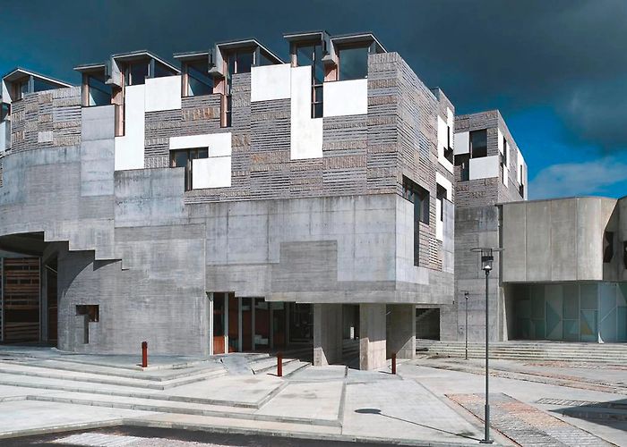 Vigo City Hall University Rectors Building, Vigo - Miralles Tagliabue EMBT ... photo