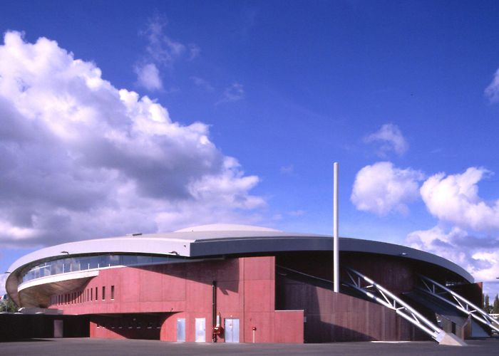 Elispace Palais des sport Elispace à Beauvais - Livré en 1999 - Alain ... photo