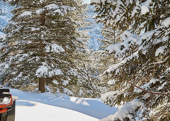 Gondelbahn Kandersteg-Oeschinen Gondelbahn Kandersteg Oeschinensee AG - Aushilfe Gondelbahn 10-60 ... photo
