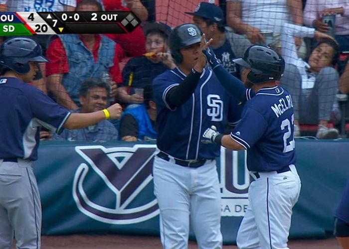 Estadio Fray Nano Big innings lift Padres over Astros in Mexico photo