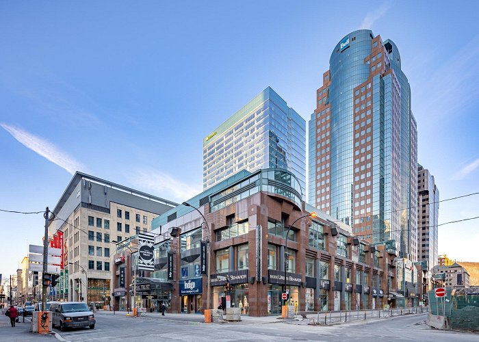 Place Montreal Trust News | Ivanhoé Cambridge Seeks To Add Tower on Top of Montreal Mall photo