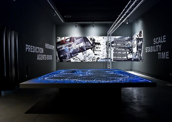 Musée Municipal Timeline — Coop Himmelb(l)au photo