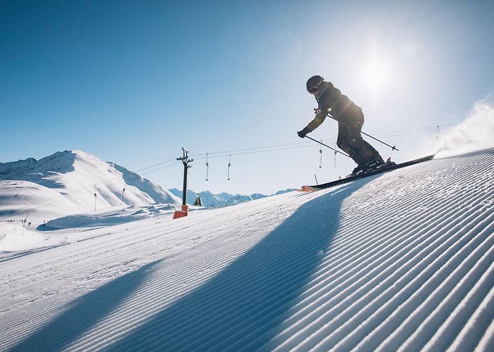 Venetseilbahn Region Landeck - Hotel Schrofenstein 4* in Landeck/Tirol photo