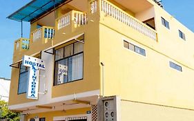 Tintorera Guest House بويرتو أيورا Exterior photo