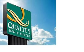 باينديل Quality Inn & Suites Exterior photo