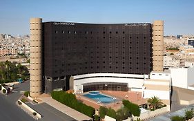 فندق كراون بلازا قصر الرياض Exterior photo