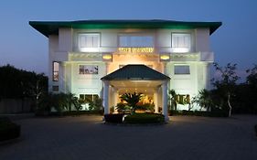 فندق ذا مانور كاشيبور Kashipur Exterior photo