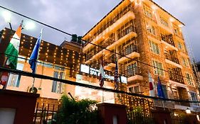 كاتماندو Himalayan Suite Hotel Exterior photo