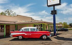 The Atomic Blue Motor-Inn مونتيسلو Exterior photo