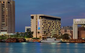 فندق فندق راديسون بلو, خور ديرة دبي Exterior photo