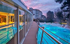 مونتيجروتو تيرمي Terme Preistoriche Resort & Spa Exterior photo