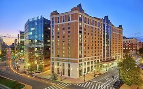 فندق ومركز مؤتمرات إمباسي سويتس واشنطن العاصمة Exterior photo