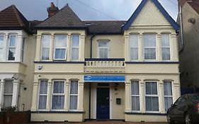 Southend Guest House - Close To Beach, Train Station & Southend Airport ساوثيند أون سي Exterior photo