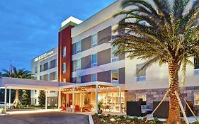فندق دايتونا بيتشفي  أجنحة هوم 2 باي هيلتون دايتون بيتش سبيدواي، فلوريدا Exterior photo