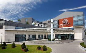 فندق ومركز مؤتمرات دبل تري وارسو Exterior photo