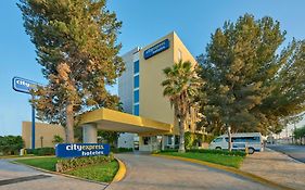 فندق City Express By Marriott Saltillo Norte Exterior photo