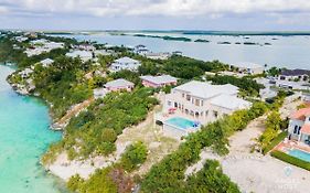 Breathtaking Chalk Sound Private Pool Sunset Villa بروفيدنسياليس Exterior photo