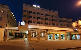 شيفيتافيكْيا Hotel Mediterraneo Exterior photo