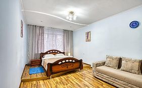 Apartment Near The President'S Park. Orbita-2 الماتي Exterior photo