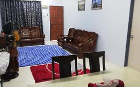 Hazim Homestay Pakej 1 تشانغلن Exterior photo