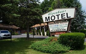 كوينزبيري Alpenhaus Motel Exterior photo