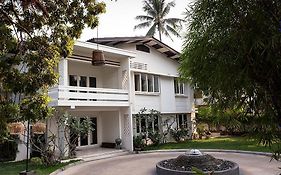 فندق بوتيك ماندالا Ban Nongdouang Exterior photo