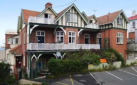 ديوندين Stafford Gables Hostel Exterior photo