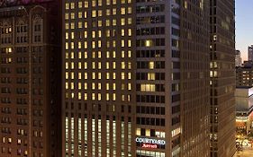 فندق كورت يارد شيكاغو داون تاون / ماجنيفيسنت مايل Exterior photo