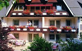 فيلنغن Aparthotel Jaegerhaus Exterior photo