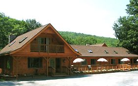 هانتر Xenia Lodge Exterior photo