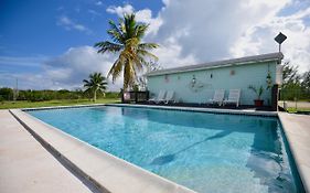 Greenwich Creek Lodge Deadman's Cay Exterior photo