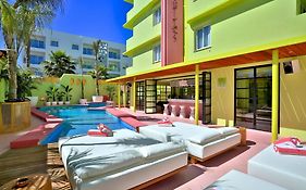 Tropicana Ibiza Suites - Adults Only بلايا دي أون بوسا Exterior photo