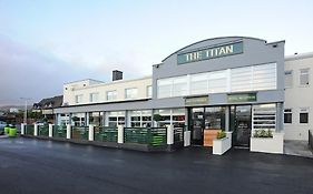 فندق The Titan كلايدبانك Exterior photo