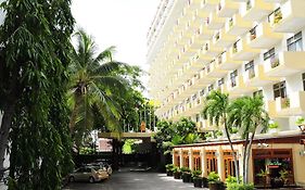 فندق فندق غولدن بيتش باتايا Exterior photo