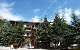 أرابّا Chalet Brigitte B&B Exterior photo