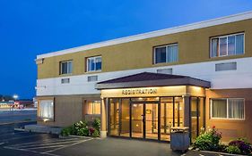 Fairbridge Inn Express Buffalo Airport ويليامسفيل Exterior photo