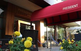 جونية President Hotel Exterior photo