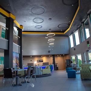 فندق بلينفيلدفي  Clarion Pointe Indianapolis Airport Exterior photo