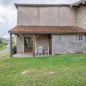 Vintage Holiday Home With Private Garden Nouart Room photo