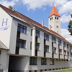 فندق Harangtorony Szallo Kőszeg Exterior photo