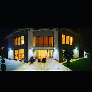 مبيت وإفطار مونتيجروتو تيرمي Wooden House Exterior photo