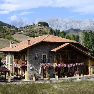 فندق El Corcal De Liebana Cillorigo de Liebana Exterior photo