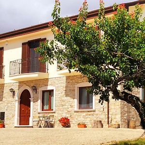 فيلا Agriturismo Casale Cerere Lacedonia Exterior photo