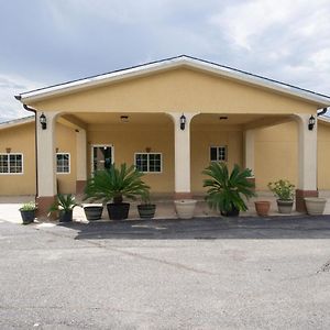 Woodridge Inn And Suites ميامي Exterior photo