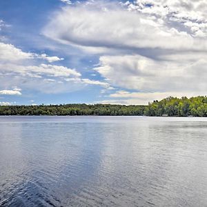هايوارد Lakefront Family Escape With Views, Dock, And Kayaks! Exterior photo