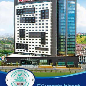 فندق اسطنبولفي  رامادا بلازا باي ويندام إسطنبول تيكستلكنت Exterior photo