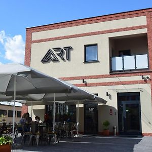 كروتوشين Art Pensjonat Exterior photo