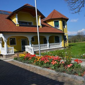 فندق Privatzimmer Marina Völkermarkt Exterior photo